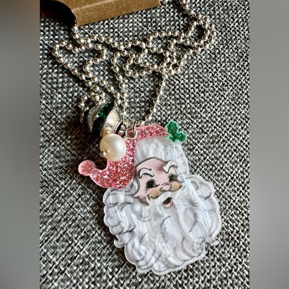 New Festive Pink Christmas Acrylic Santa Claus Shimmer Statement 18” Necklace - Picture 5 of 11